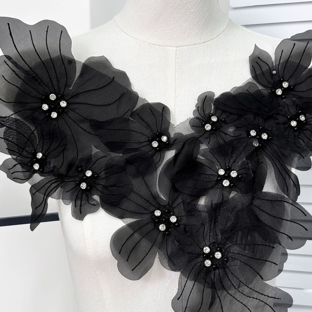 Applicazione Floreale in Pizzo - Applique Patch Flower recensione e prezzo
