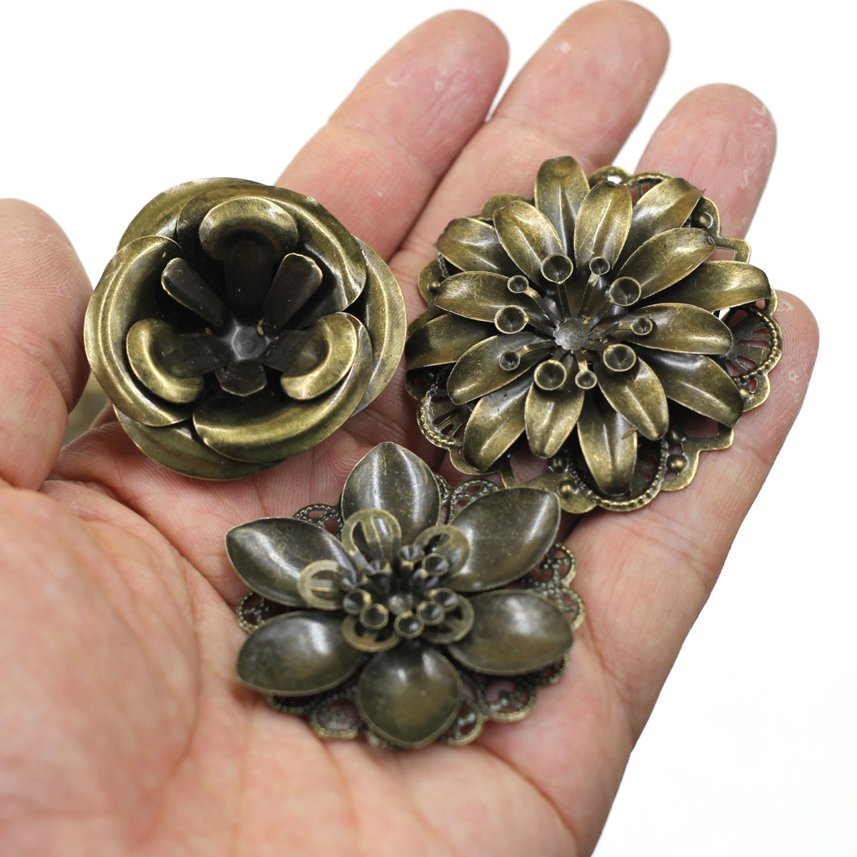 6 pezzi di abbellimenti combin - Embellish Craft recensione e prezzo